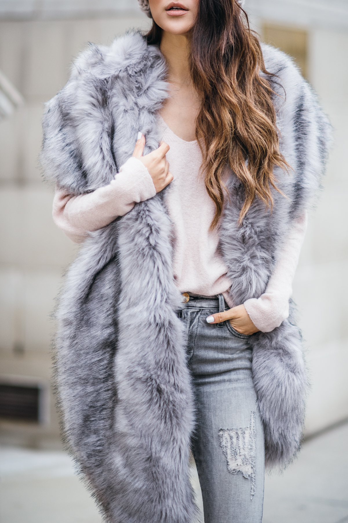 Faux Fur Stole - Chic Cold Weather Accessories // Notjessfashion.com