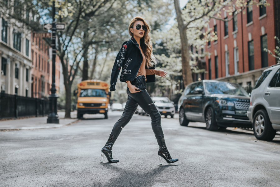 Spring 2019 capsule wardrobe - moto jacket, leather jacket outfit // Notjessfashion.com