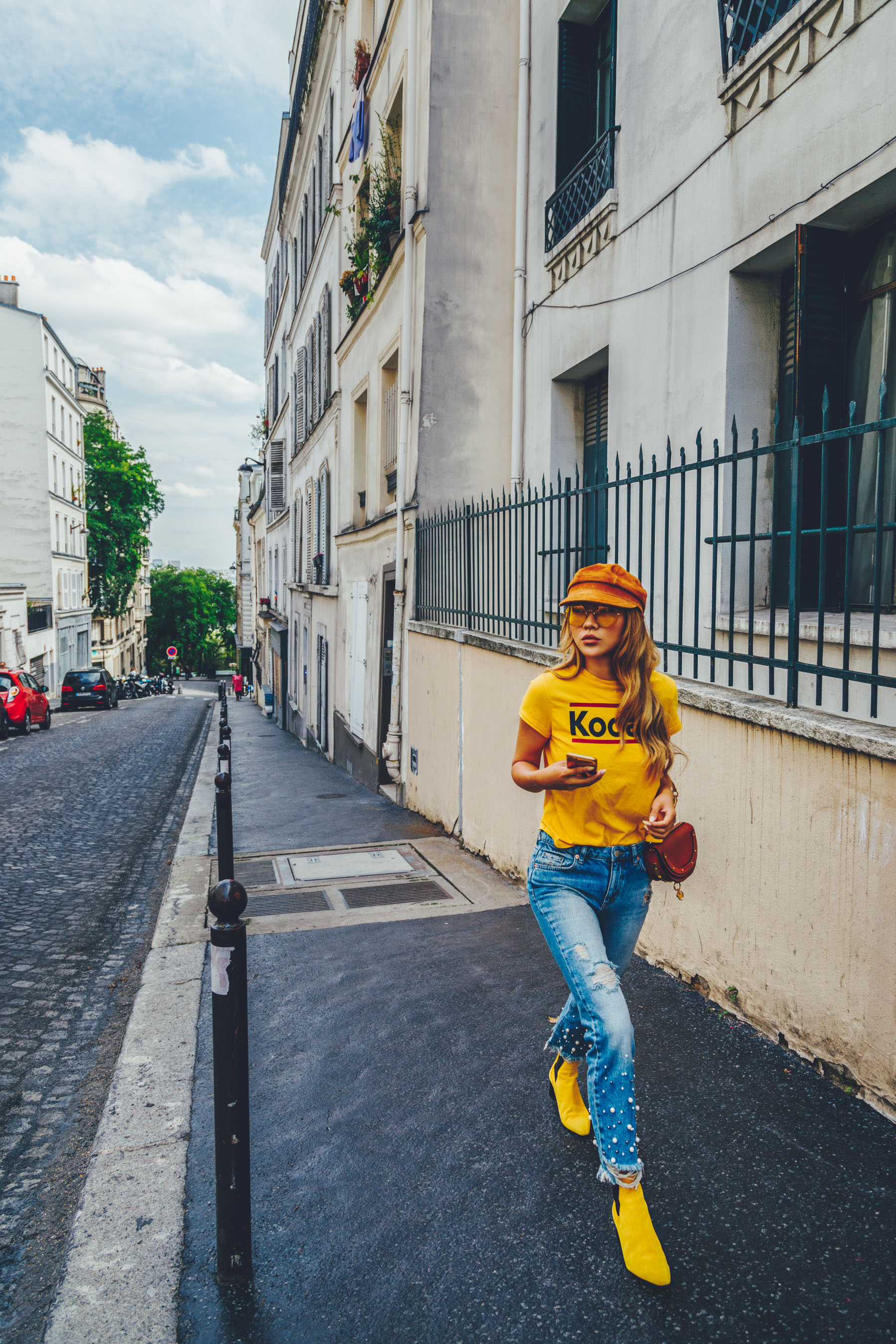 Ways to Wear Pearls - Pearl Jeans with Vintage Kodak Tee and Newboy Cap // Notjessfashion.com