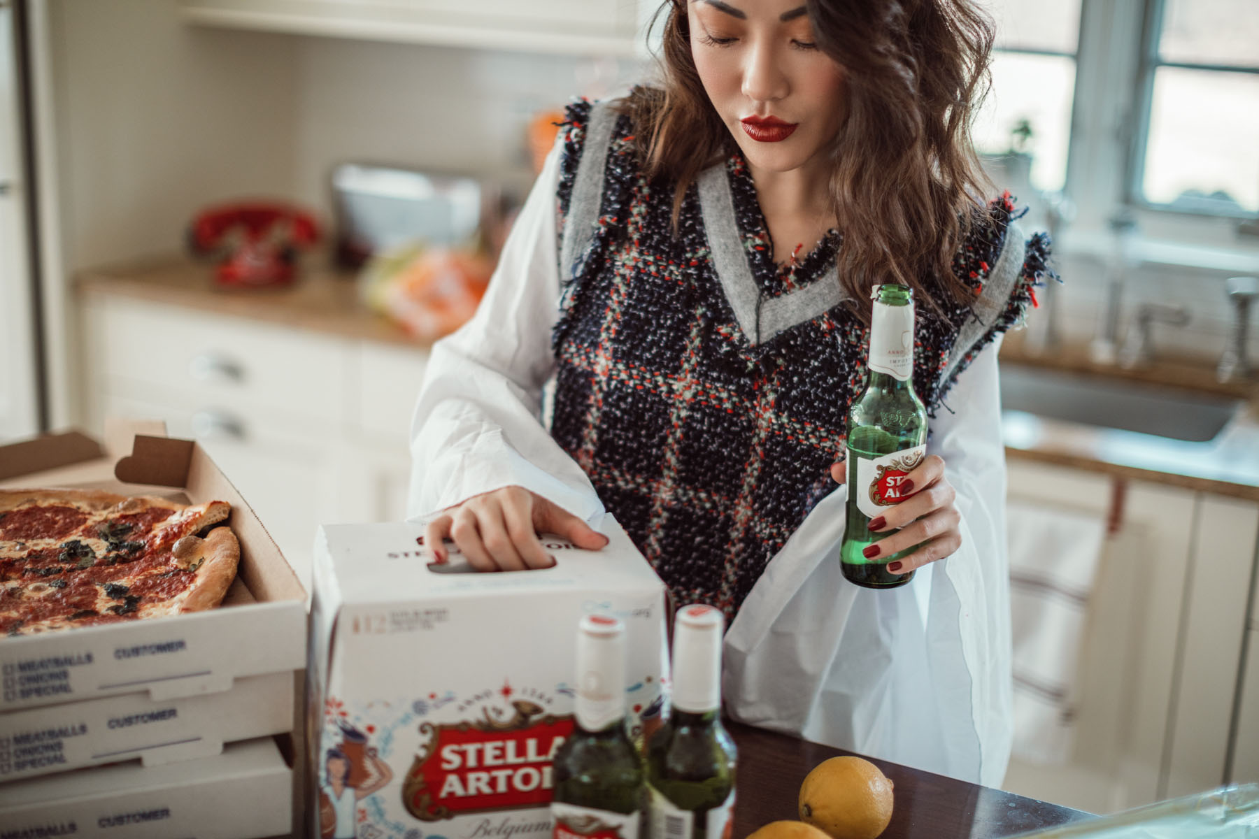 How to Throw a Super Bowl Party That Matters // Notjessfashion // Stella Artois, Super Bowl Party, fashion blogger, new york fashion blogger, jessica wang, pizza and beer