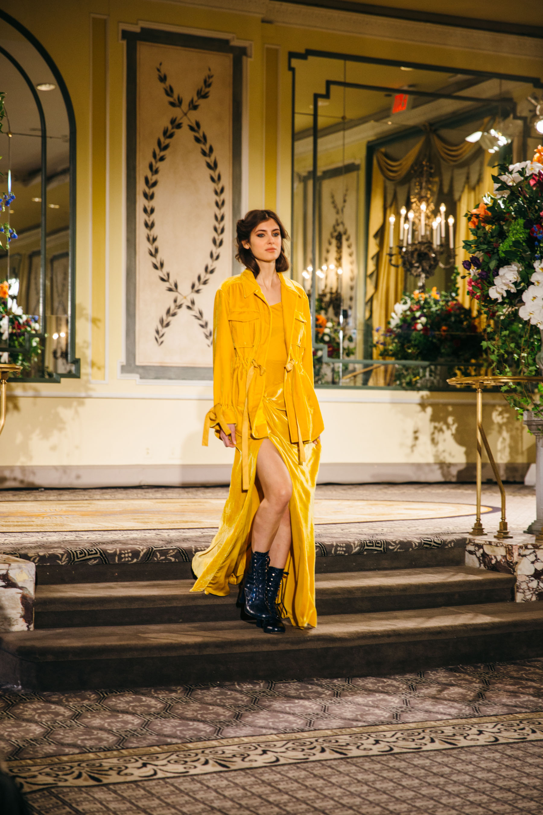 Cinq a Sept AW18 - all yellow look, cinq a sept yellow dress // Notjessfashion.com