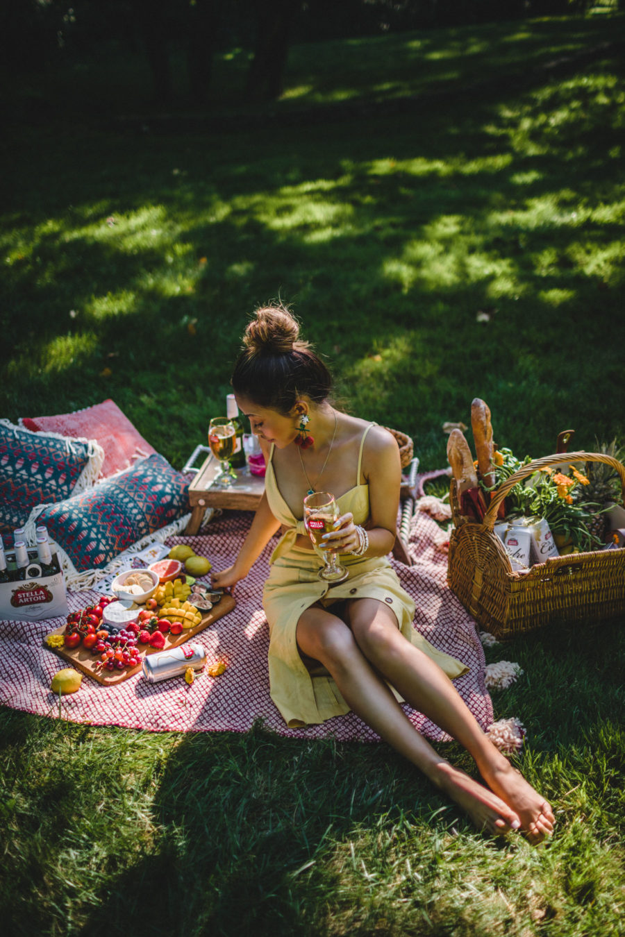 Savoring Everyday Moments with Stella Artois, Joie de Biere, Outdoor Picnic, Summer picnic, Stella Artois // Notjessfashion.com