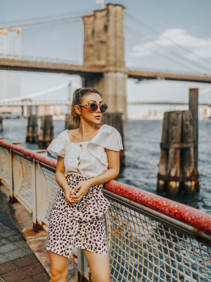 end of summer instagram outfits - leopard skirt, leopard print trend, animal print trend // Notjessfashion.com