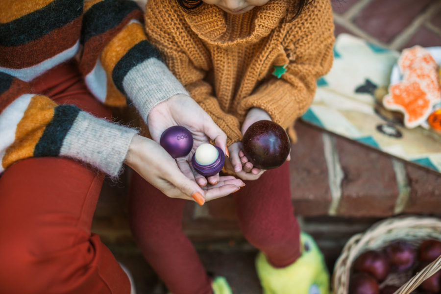 Beauty-inspired autumn celebration featuring EOS Sugarplum Lip Balm // Notjessfashion.com