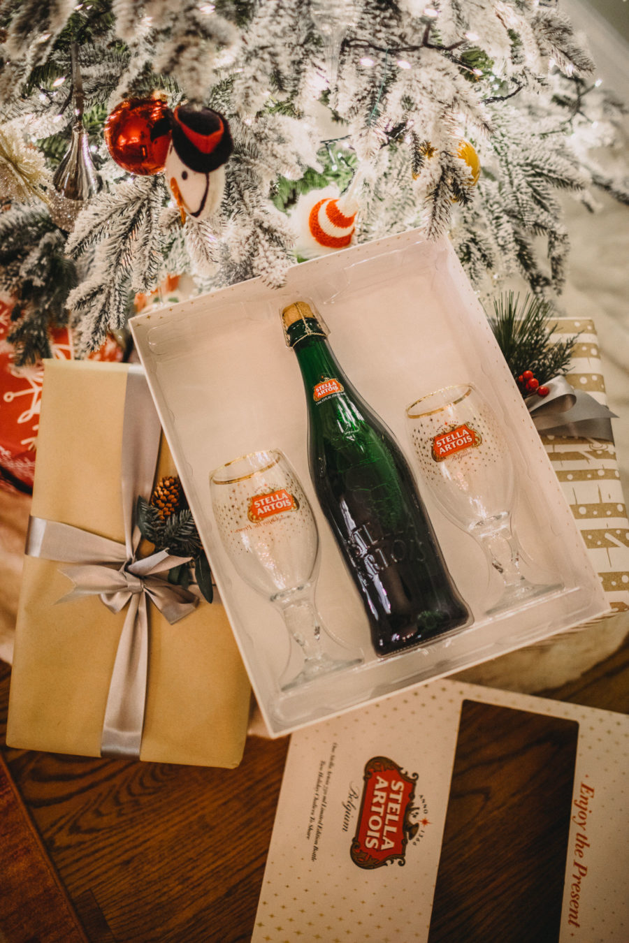 Stella Artois Holiday Chalice Set // Notjessfashion