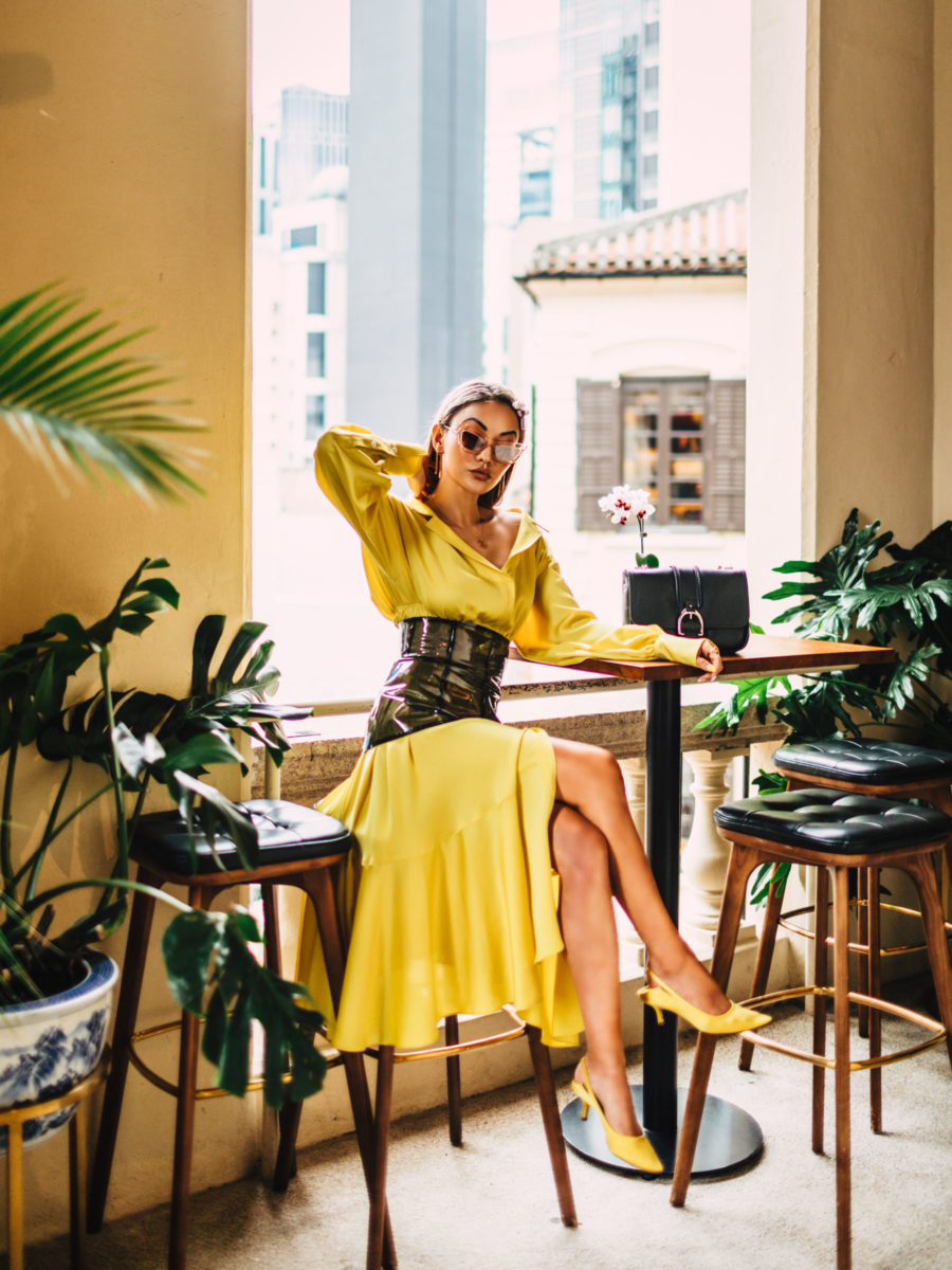 mother's day gift guide, yellow dress, mom bloggers, gifts all moms will love // Notjessfashion.com