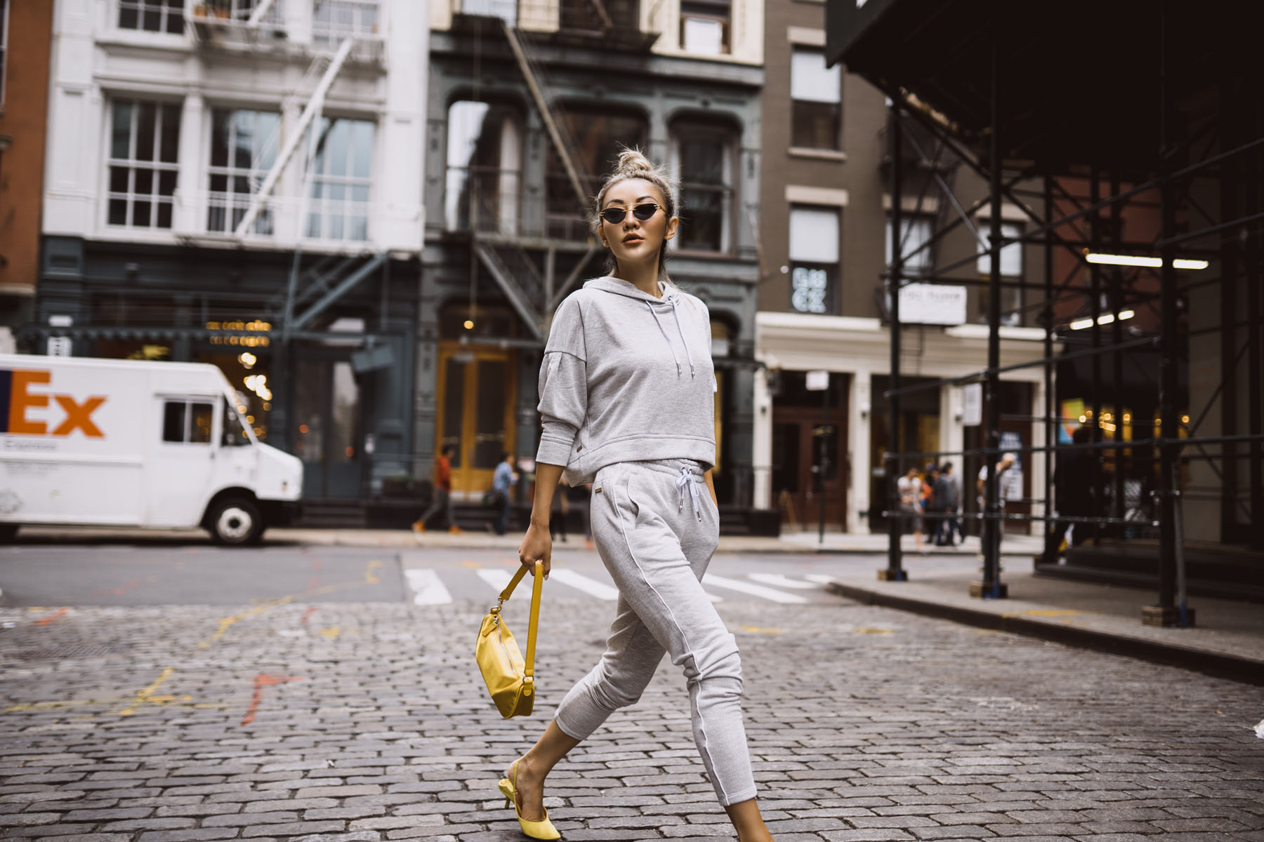 fresh ways to wear athleisure, joggers and kitten heels, joggers with heels, cool athleisure style // Notjessfashion.com