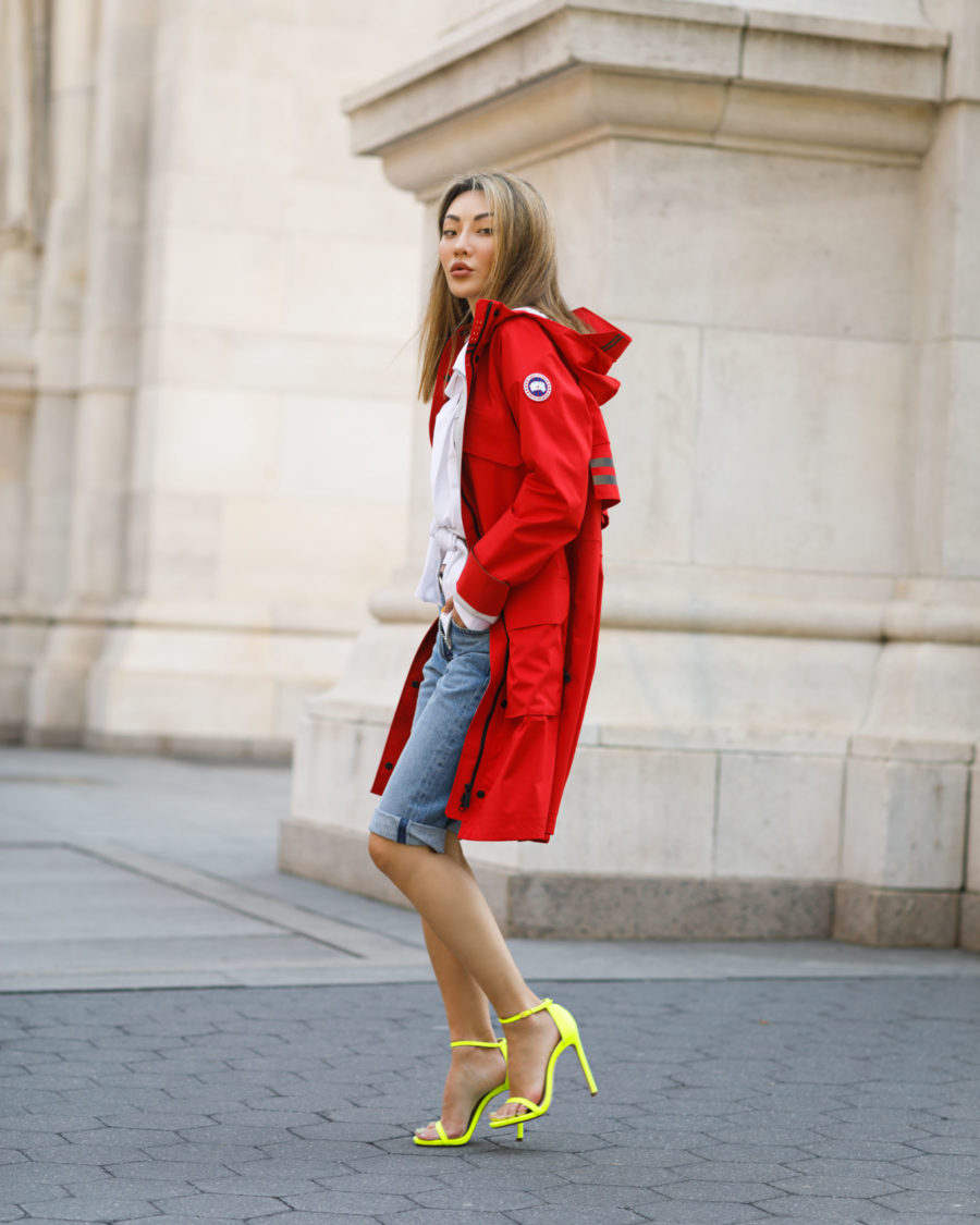 casual cool outfit with bermuda shorts and button down shirt // Jessica Wang - Notjessfashion.com