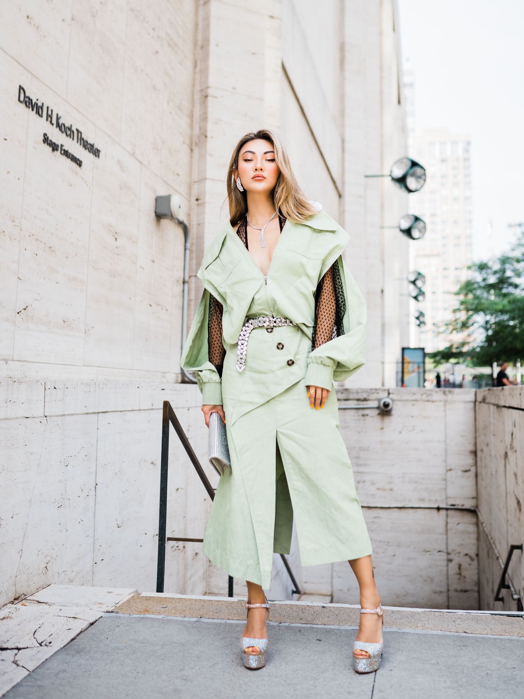 biggest fall fashion trends 2019, pistachio green, green fashion trend, monochromatic green outfit, roland mouret dress // Notjessfashion.com