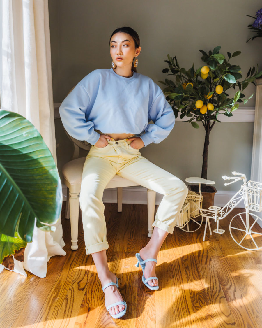 Jessica Wang wearing spring and summer shoe trends with a pull over sweater and yellow jeans // Jessica Wang - Notjessfashion.com