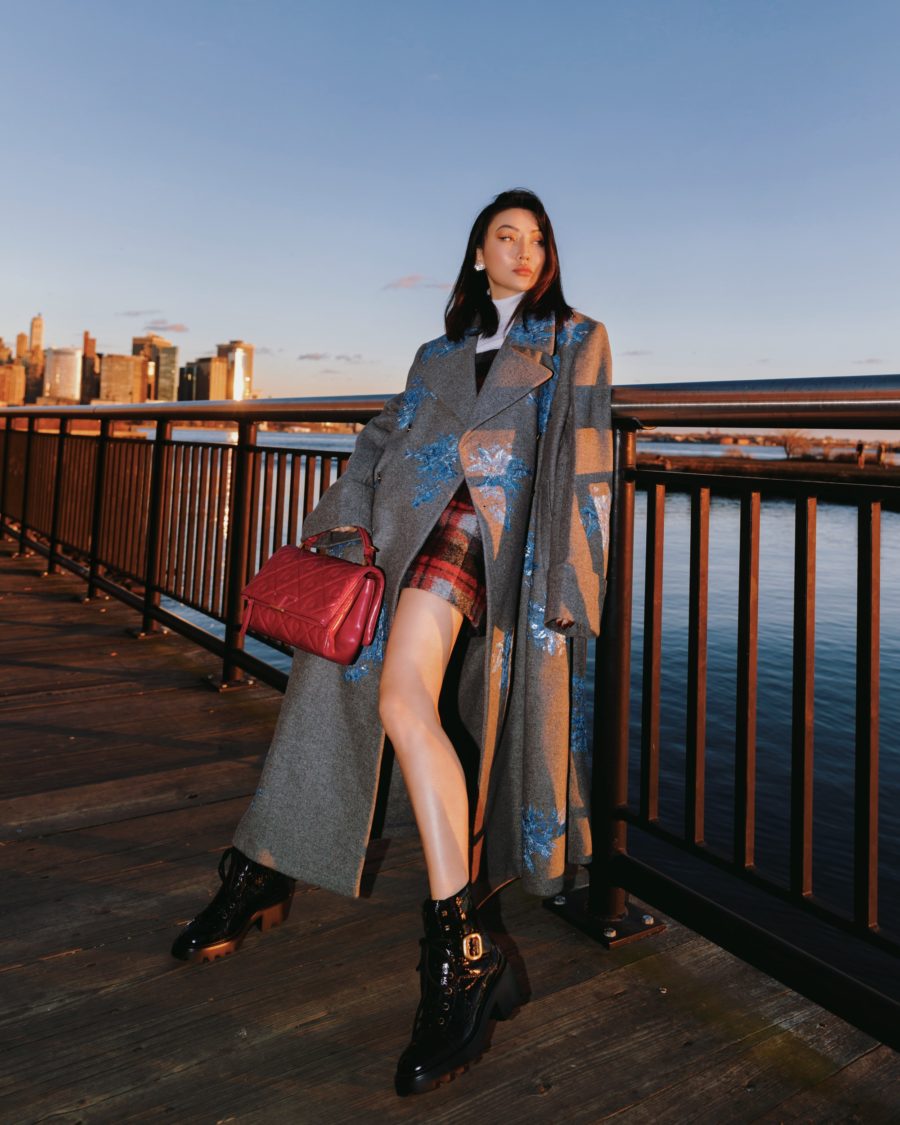 jessica wang wearing tod's combat boots and a tod's handbag while sharing designer dupes // Jesisca Wang - Notjessfashion.com