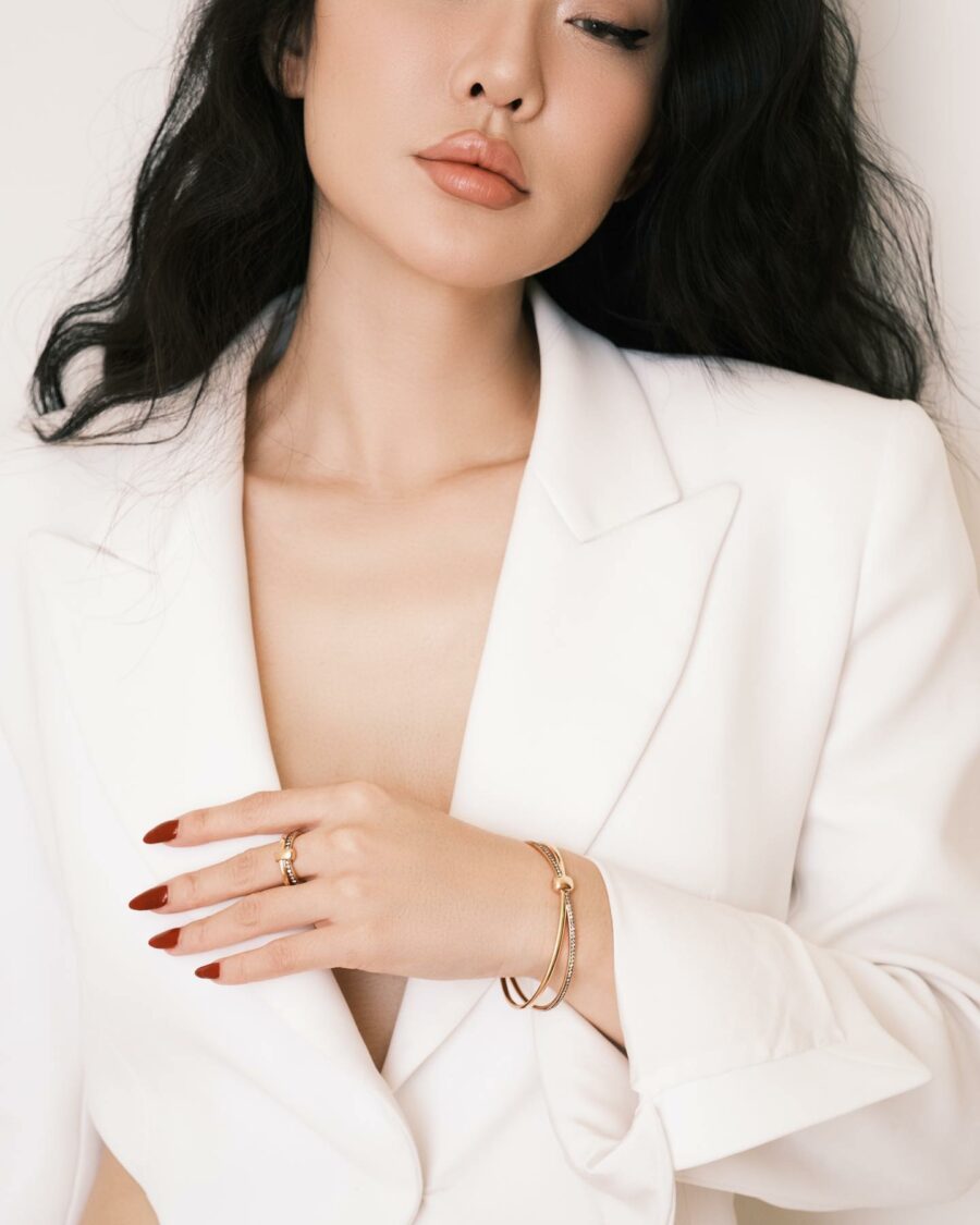 Jessica Wang wearing Pomellato jewelry